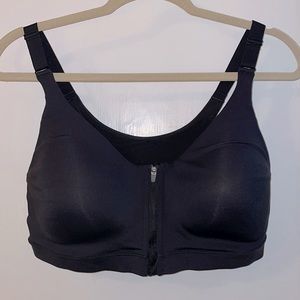 Old Navy High zip-front sports bra like new